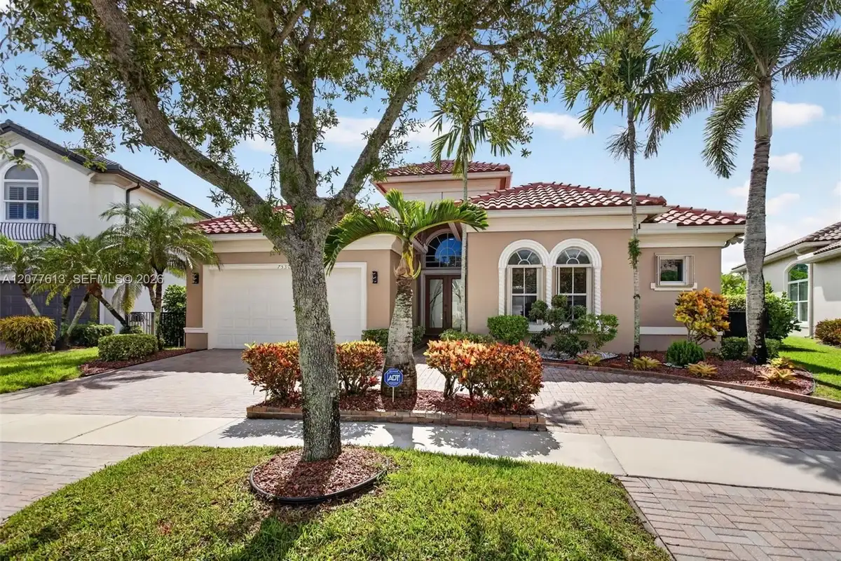 7530 NW 120th Dr, Parkland: photo 1 of 78