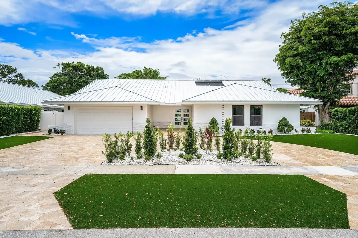 1520 SW 17th St, Boca Raton: photo 1 of 43