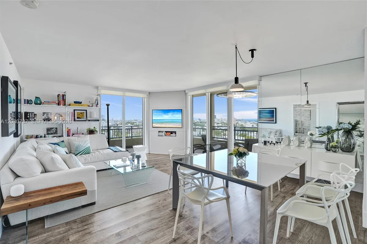 90 Alton Rd #1411, Miami Beach: photo 1 of 57