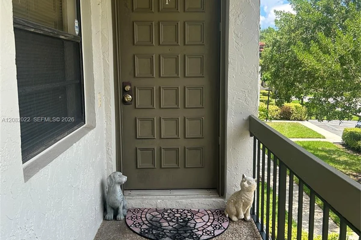 9205 Pecky Cypress Ln #8F, Boca Raton: photo 1 of 19