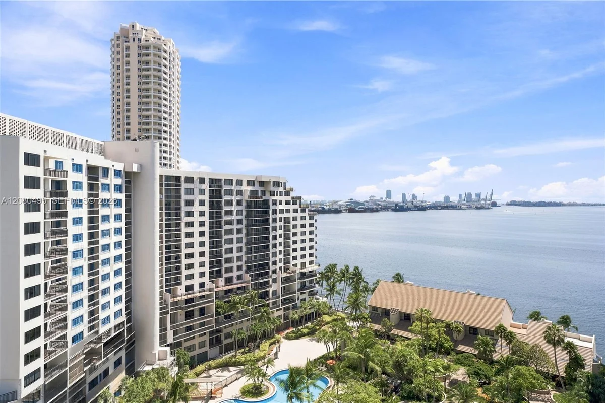 520 Brickell Key Dr #A1616, Miami: photo 1 of 21
