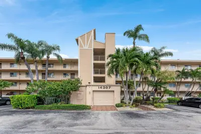 14307 Bedford Dr #204, Delray Beach: photo 1 of 60