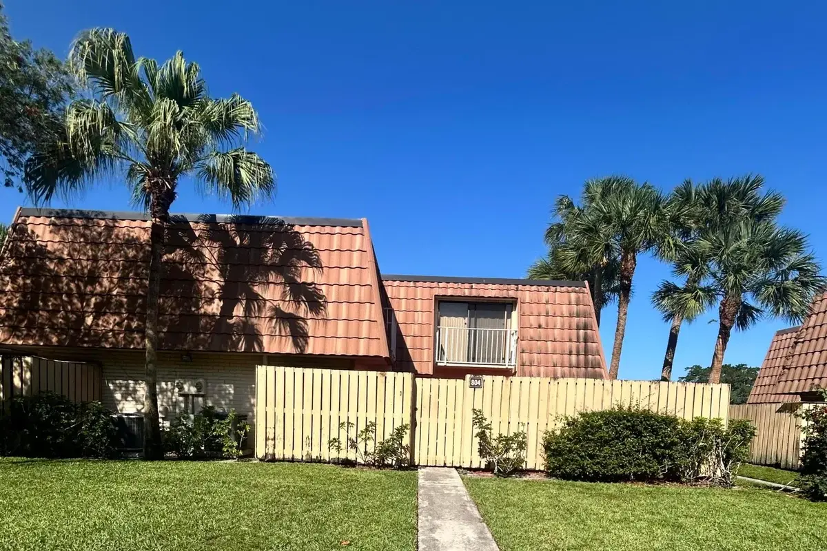804 Blue Ridge Cir, West Palm Beach: photo 1 of 11