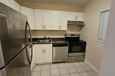 2900 NW 46th Ave #105, Lauderdale Lakes: photo 1 of 24