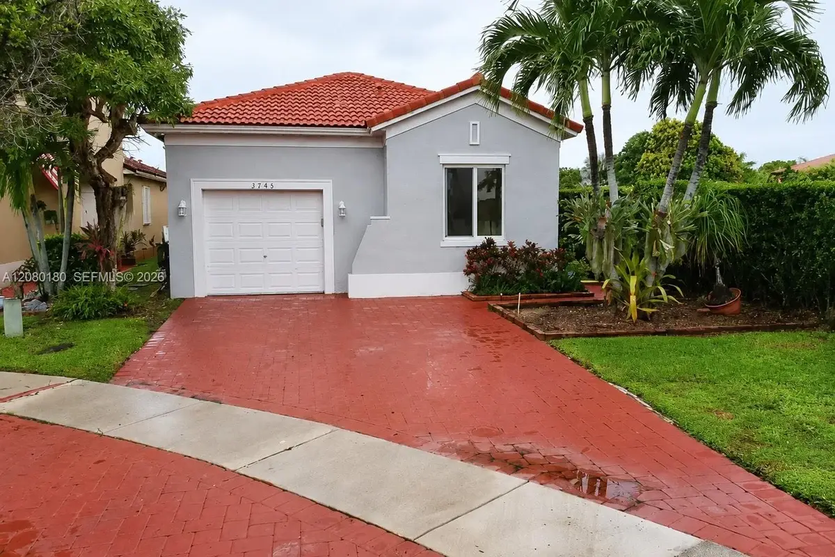 3745 NE 23rd Ct, Homestead: photo 1 of 39