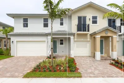 6954 Pines Cir #51, Coconut Creek: photo 1 of 29
