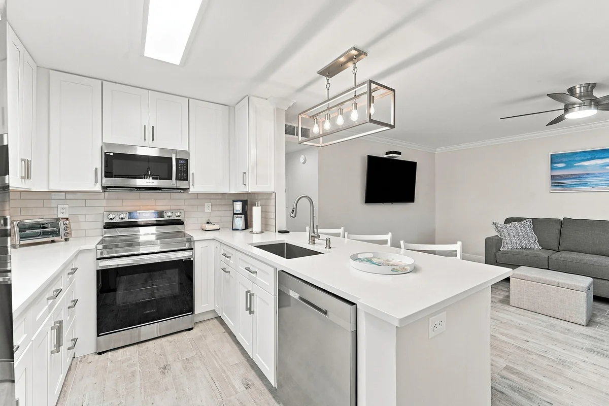 633 Normandy Ln #N, Delray Beach: photo 1 of 20