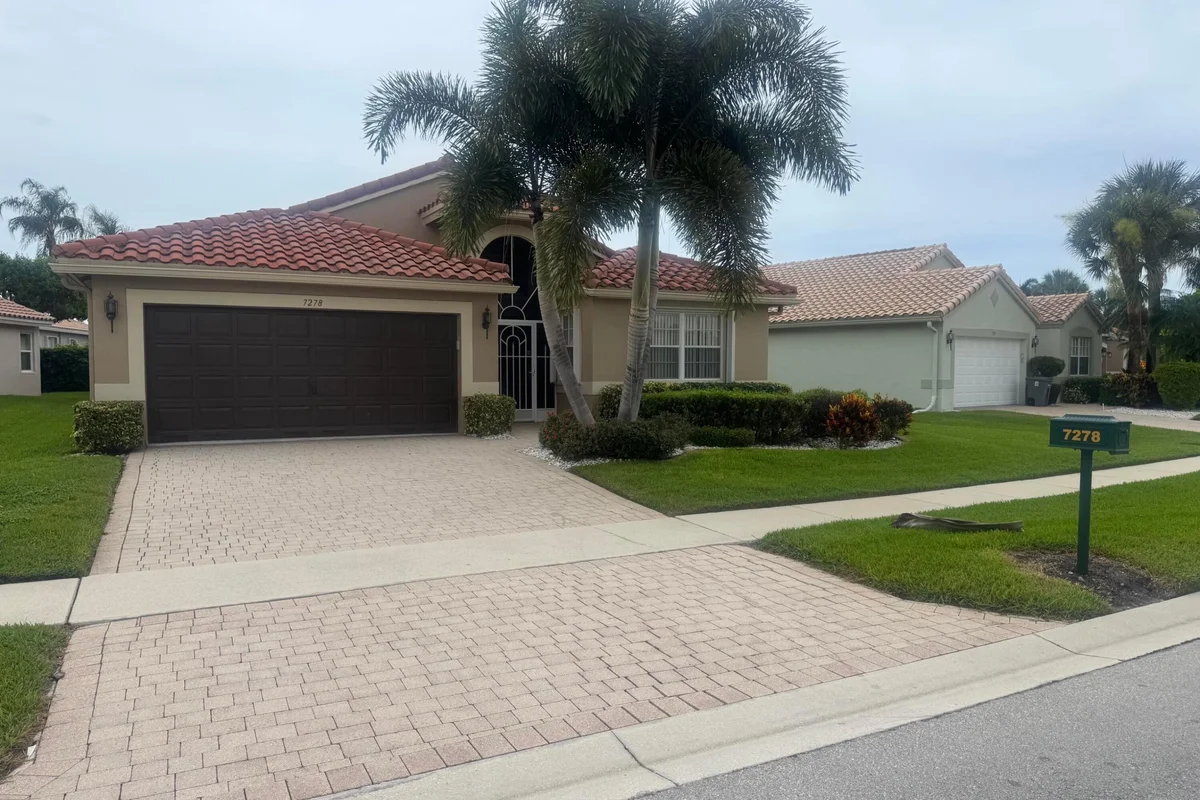 7278 Haviland Cir, Boynton Beach: photo 1 of 16