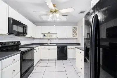 2510 SW 81st Ave #108, Davie: photo 1 of 24