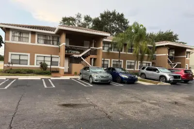 11585 NW 42nd St, Coral Springs: photo 1 of 18