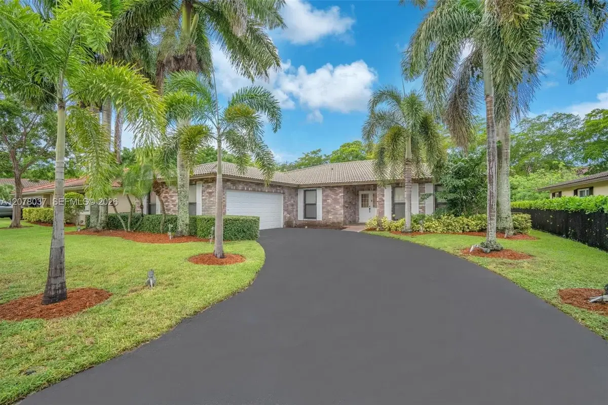 2426 NW 118th Ter, Coral Springs: photo 1 of 36