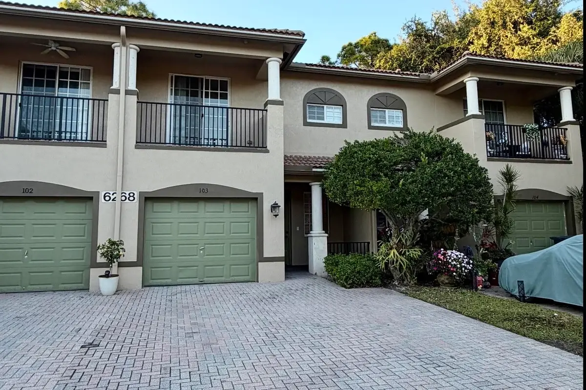 6268 S Military Trl #103, Lake Worth: photo 1 of 39