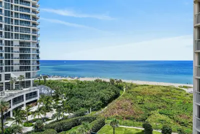 3000 N Ocean Dr #8A, Riviera Beach: photo 1 of 83