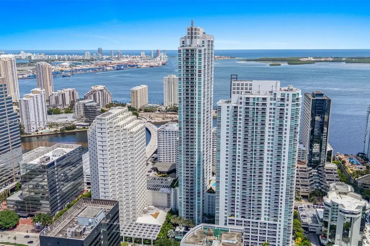 950 Brickell Bay Dr #3111, Miami: photo 1 of 38