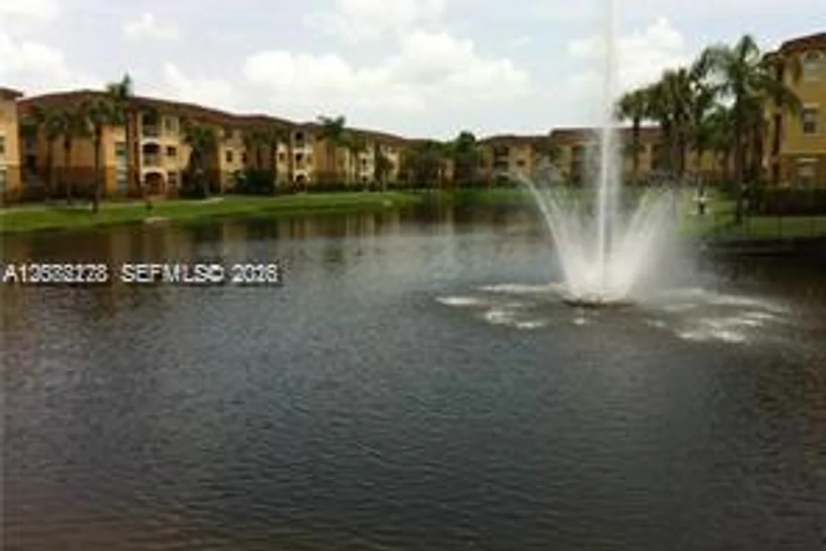 165 NW 96th Ter #3-105, Pembroke Pines: photo 1 of 12