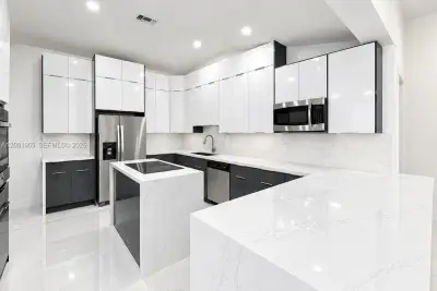 2029 Greenview Cove Dr, Wellington: photo 1 of 22