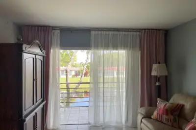 155 Lake Carol Dr, West Palm Beach: photo 1 of 8