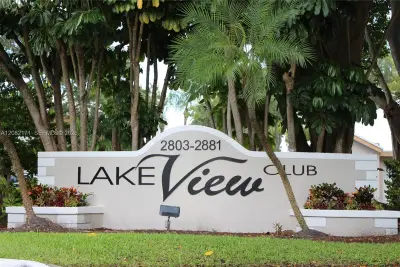 2890 N Oakland Forest Dr #204, Oakland Park: photo 1 of 30