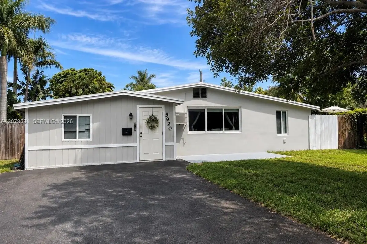 5920 NE 1st Ter, Fort Lauderdale: photo 1 of 30