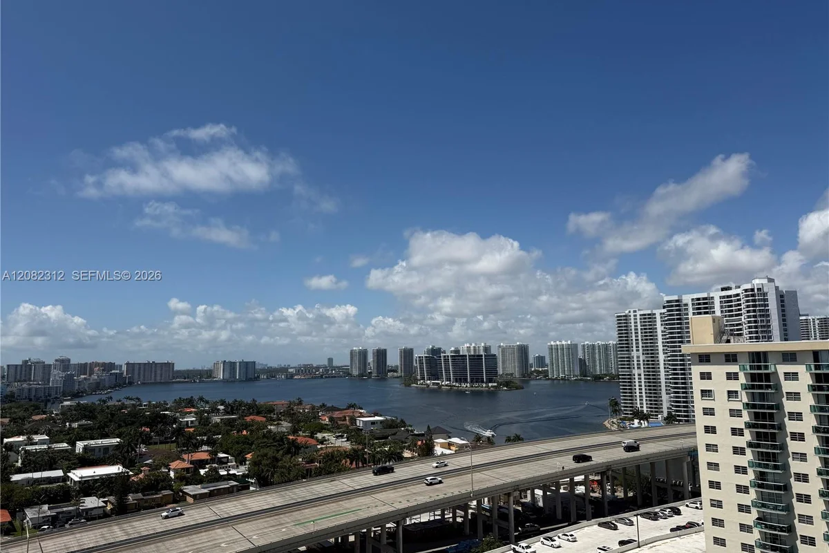 19380 Collins Ave #PH-11, Sunny Isles Beach: photo 1 of 25