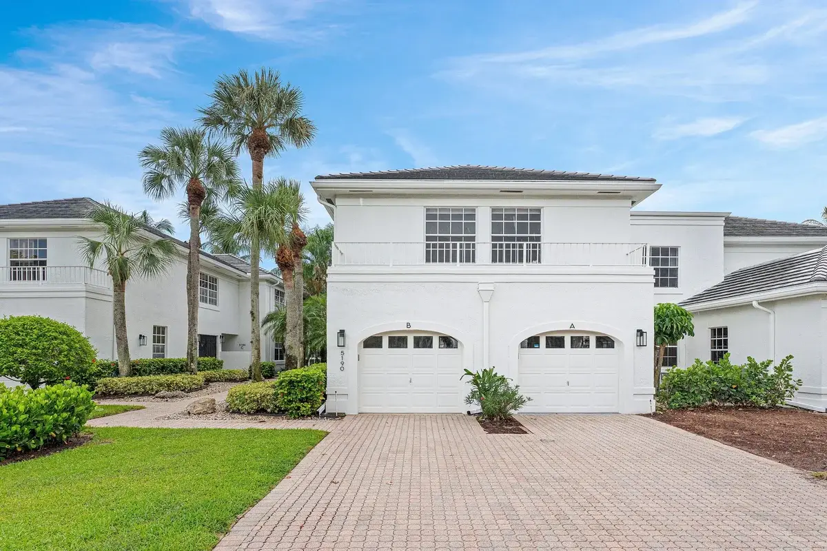5190 Lake Catalina Dr #B, Boca Raton: photo 1 of 47
