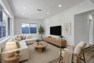 1609 NW 7th Ter, Fort Lauderdale: photo 1 of 22
