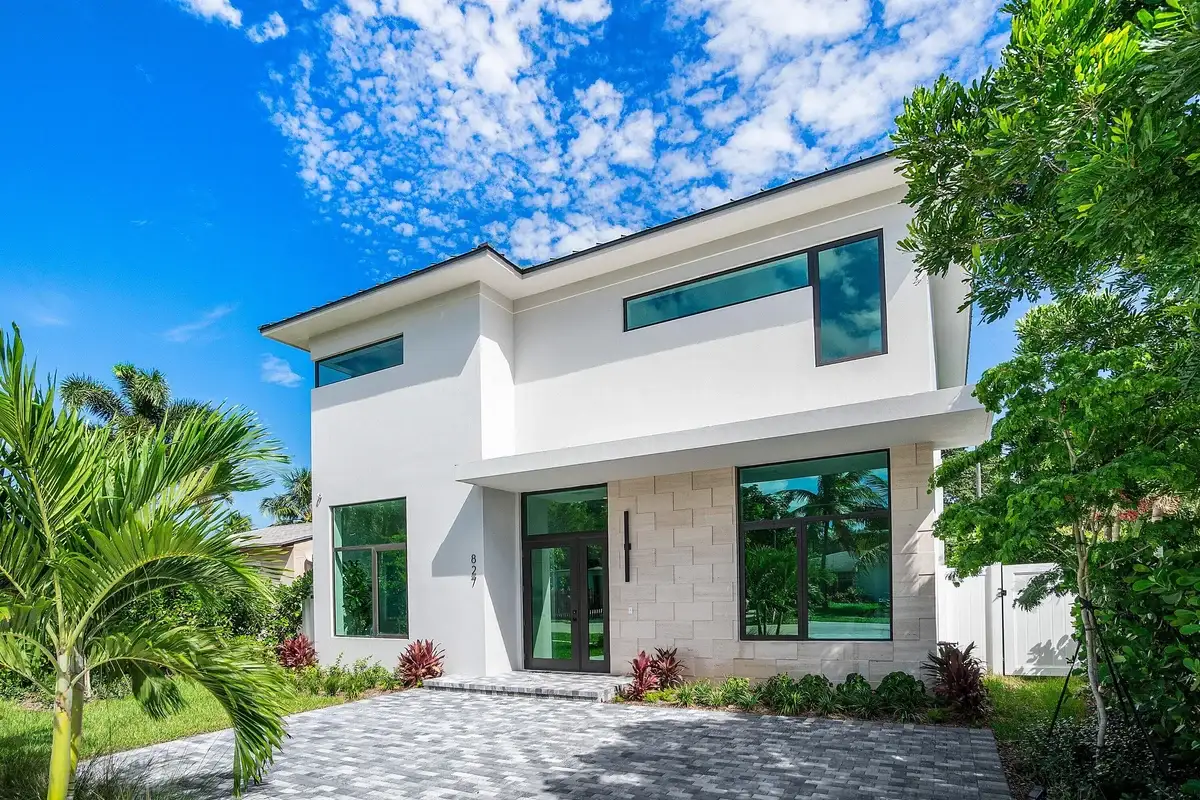 827 SE 2nd Ave, Delray Beach: photo 1 of 40