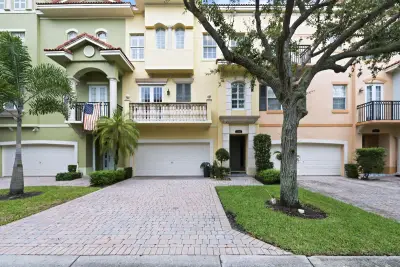 2486 San Pietro Cir, Palm Beach Gardens: photo 1 of 58