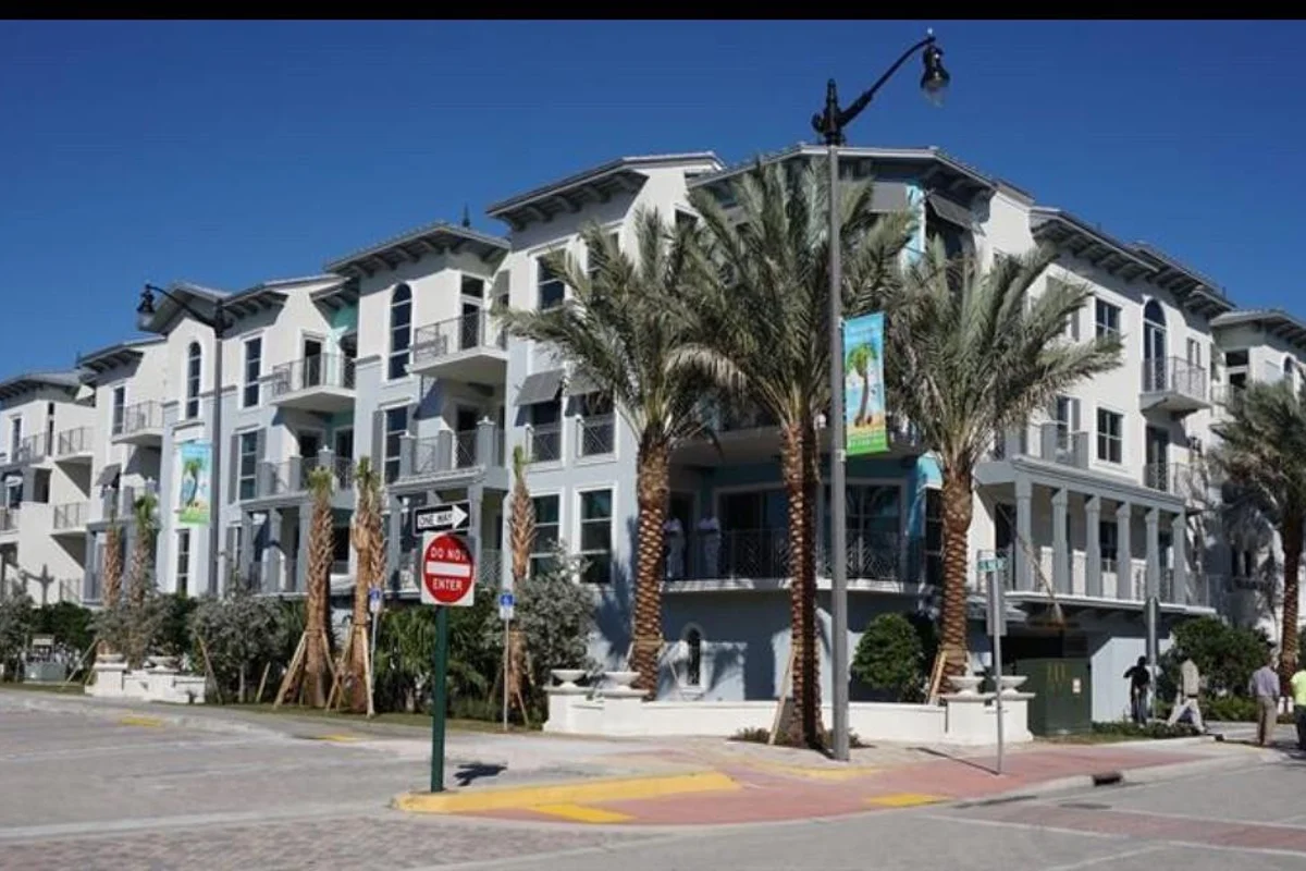 4511 El Mar Dr #202, Lauderdale-by-the-Sea: photo 1 of 29