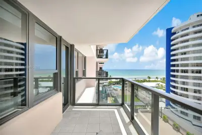5225 Collins Ave #1015, Miami Beach: photo 1 of 30