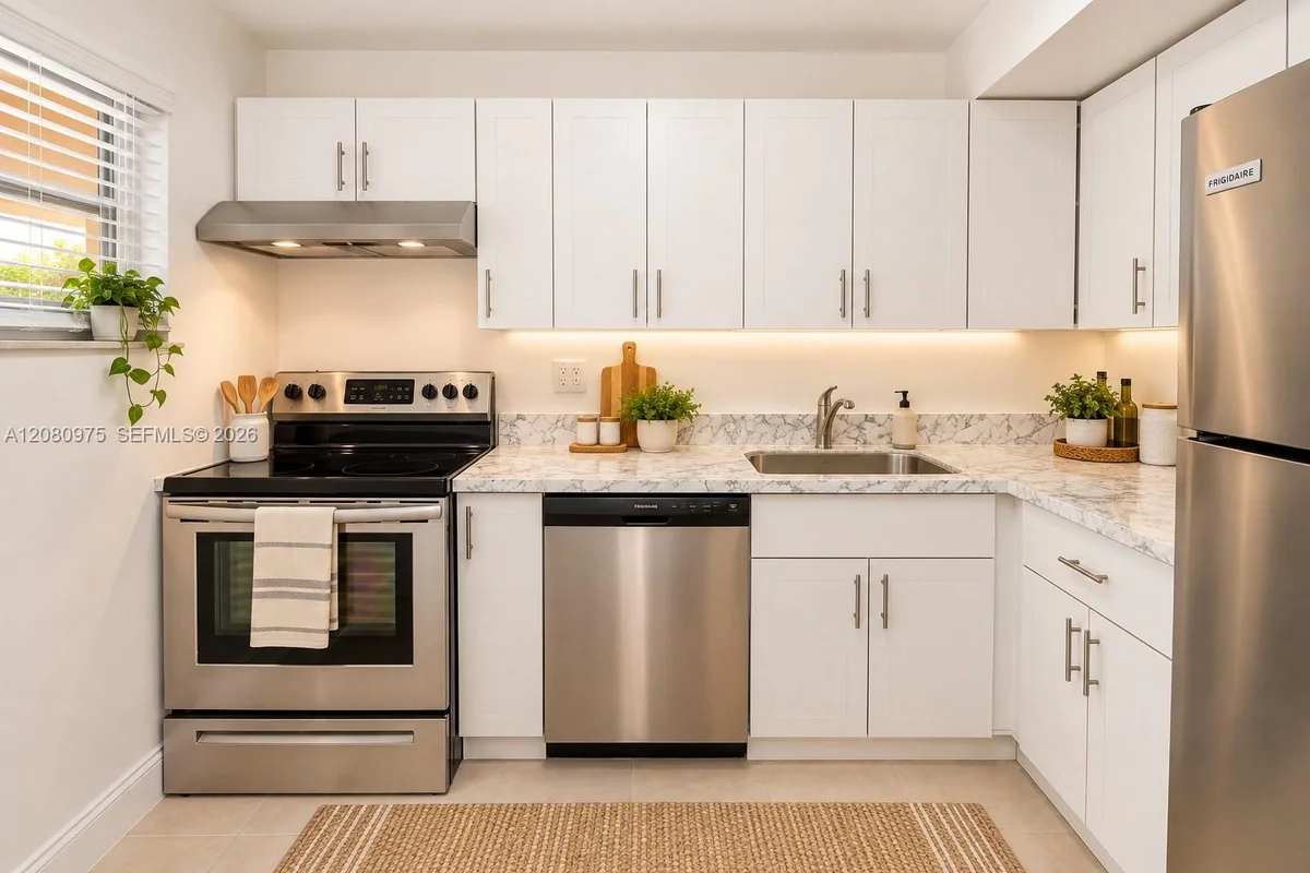4235 N University Dr #207, Sunrise: photo 1 of 25