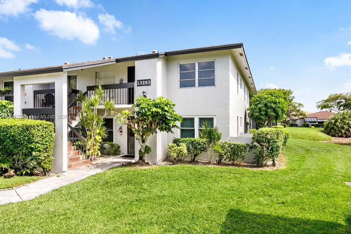 13283 Pineapple Palm Ct #F, Delray Beach: photo 1 of 32