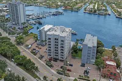 95 N Birch Rd #301, Fort Lauderdale: photo 1 of 40