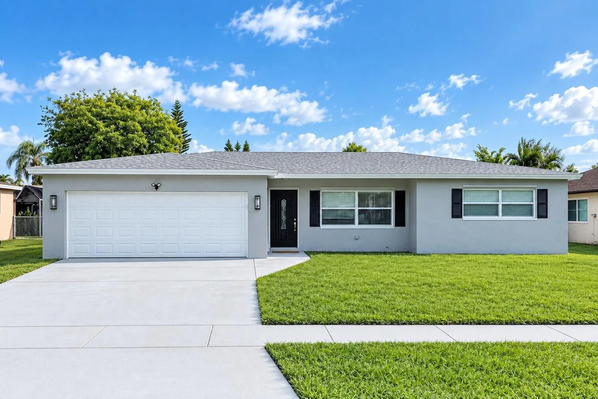11184 Median St, Boca Raton: photo 1 of 16