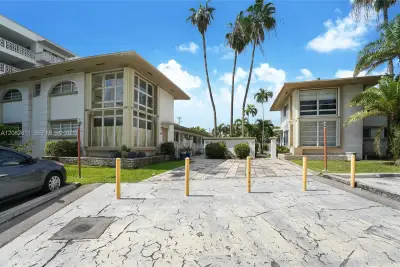 9770 E Bay Harbor Dr #6S, Bay Harbor Islands: photo 1 of 13