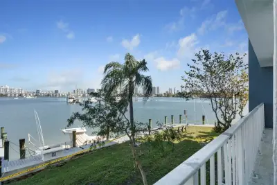 16558 NE 26th Ave #2G, North Miami Beach: photo 1 of 19