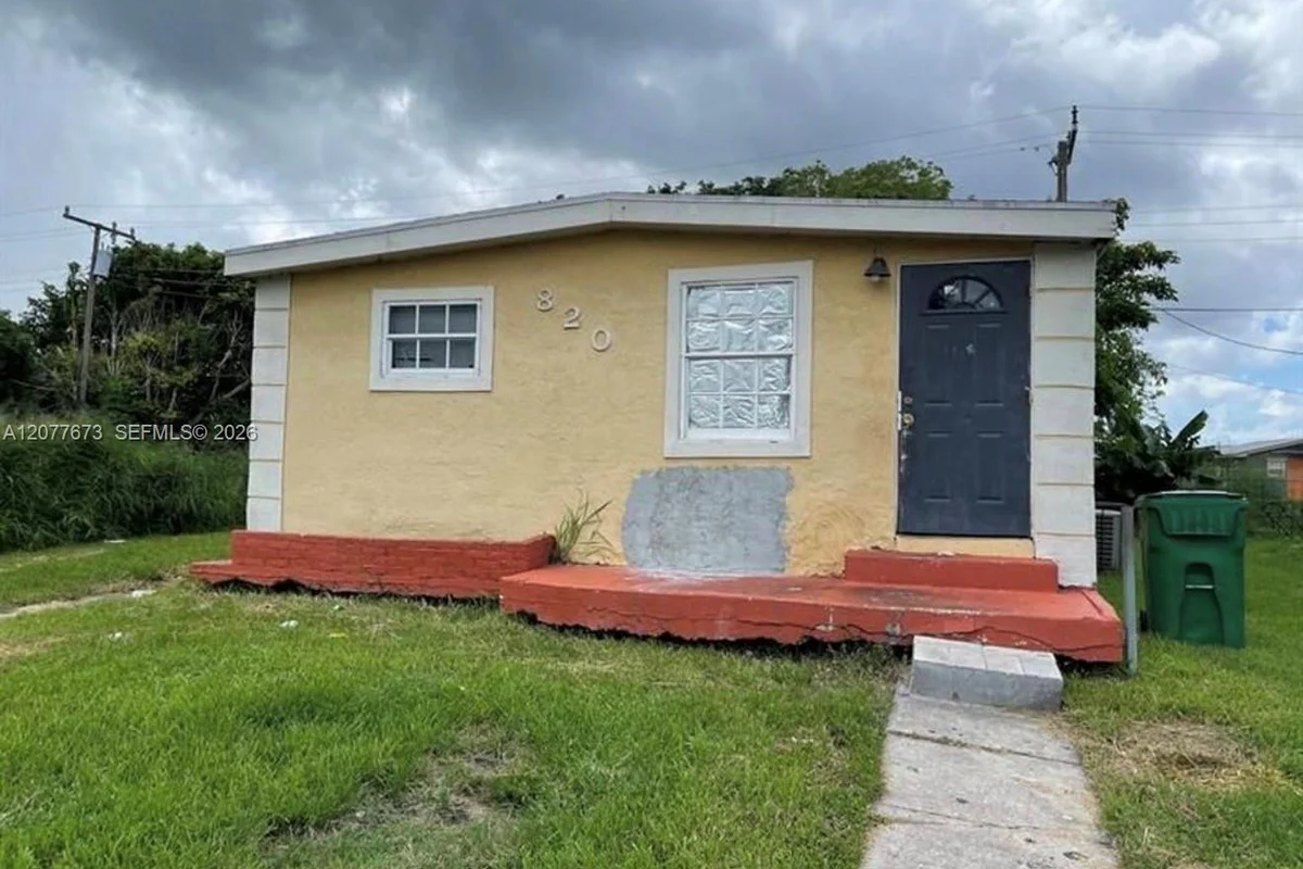 820 Rickey Jackson Blvd, Pahokee: photo 1 of 9
