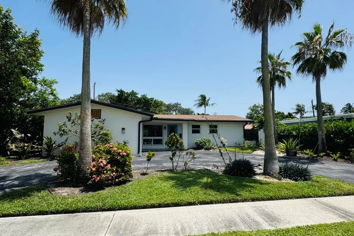 2171 NE 62nd Ct, Fort Lauderdale: photo 1 of 40