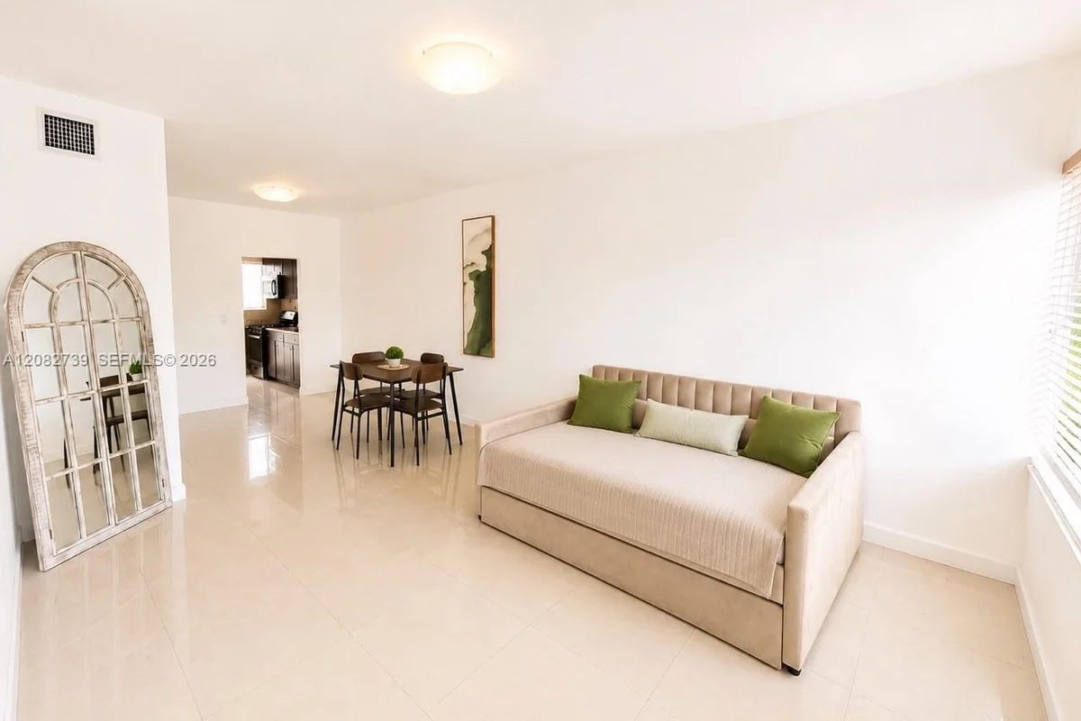 1027 94th St #4, Bay Harbor Islands: photo 1 of 21
