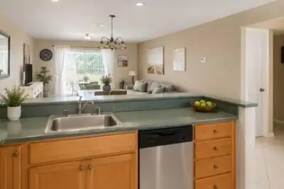 230 NE 26th Ave #404, Boynton Beach: photo 1 of 27