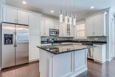 4628 Mediterranean Cir, Palm Beach Gardens: photo 1 of 21
