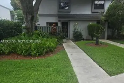 3313 S Carambola Cir S #2401, Coconut Creek: photo 1 of 6
