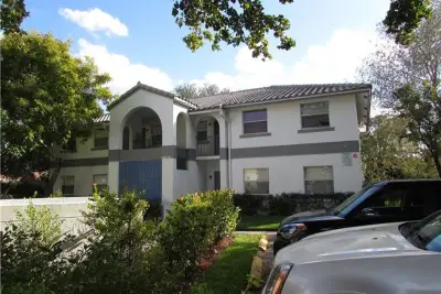 4051 NW 114th Ave NW, Coral Springs: photo 1 of 1