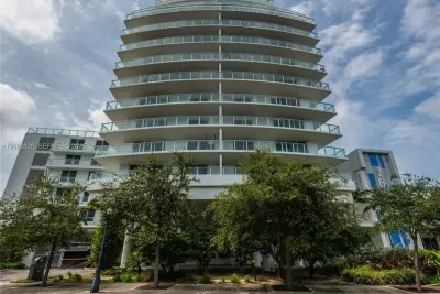 4250 Biscayne Blvd #1616, Miami: photo 1 of 35