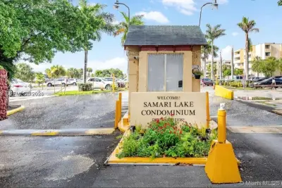 10000 NW 80th Ct #2132, Hialeah Gardens: photo 1 of 7