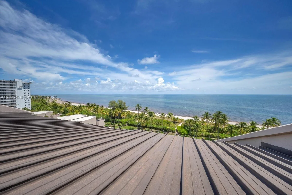 201 Crandon Blvd #938, Key Biscayne: photo 1 of 26