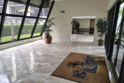 201 178th Dr #438, Sunny Isles Beach: photo 1 of 20