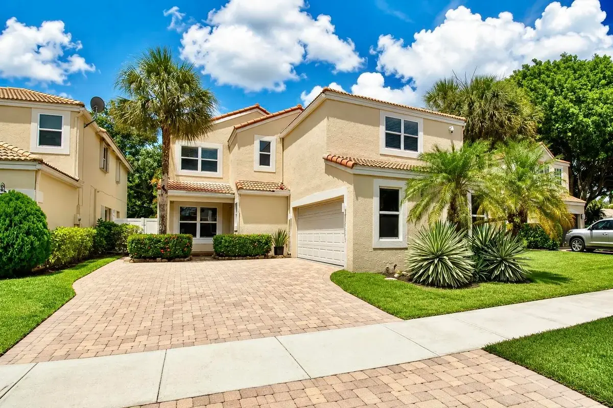 7685 NW 61st Ter, Parkland: photo 1 of 55