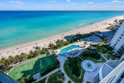 19111 Collins Ave #1602, Sunny Isles Beach: photo 1 of 12