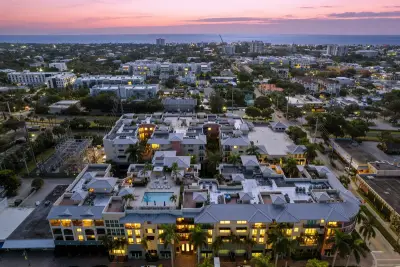 235 NE 1st St #505, Delray Beach: photo 1 of 41